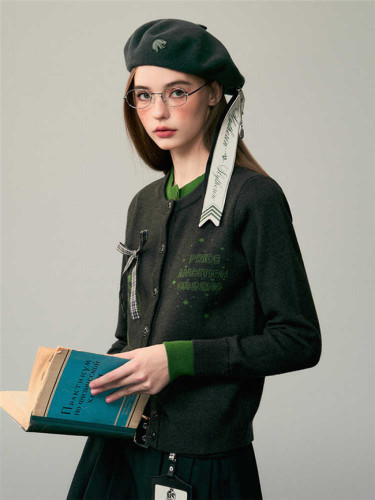 Kyouko & Harry Potter Co-signed Vintage Beret