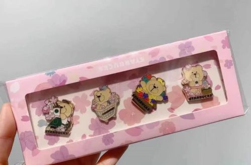 2021 Sakura Bear Four Pieces Gift Box Pin Set