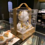 21 50th Anniversary ceramics bear display toy