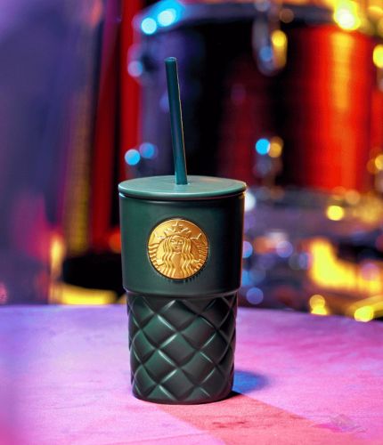 Starbucks 2021 China Christmas Green Knit  Siren Logo 15oz Cup Tumbler