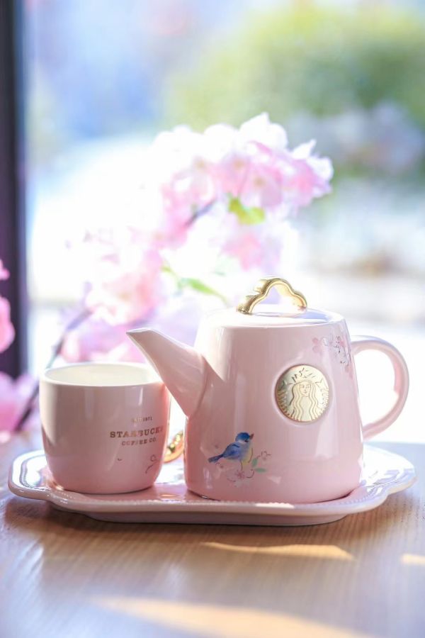 Starbucks 2022 China Sakura Teapot and mug set