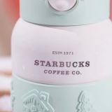 Starbucks 2022 China Christmas Fantasy Winter 13oz Straw Cup Tumbler