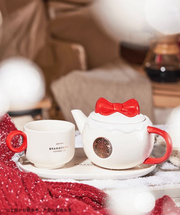 Starbucks 2022 China Christmas Red Bow 21oz Teapot and Mug Set