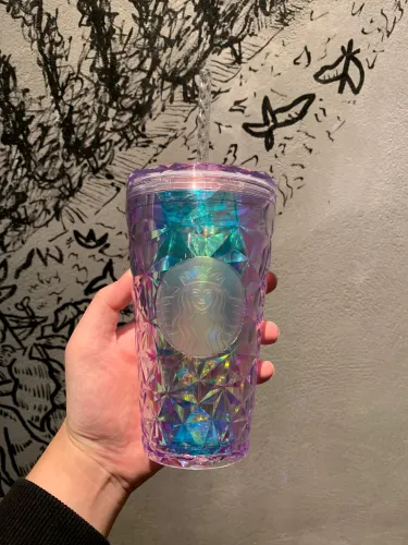 Minor Scratches with Tag Starbucks US Unicorn Diamond Grande Tumbler