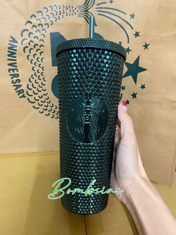 Preorder Starbucks 2023 Taiwan Holiday Metallic Green 24oz Venti Studded Tumbler ship in the earlier of Nov.