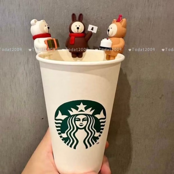 Starbucks 2023 Taiwan Christmas rim clip set
