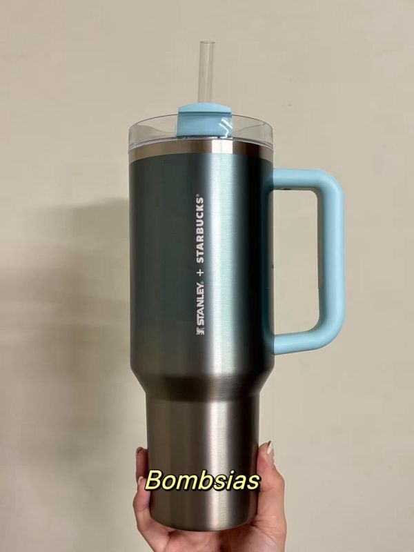 Starbucks x Stanley 2025 Taiwan Summer Sky Blue 40oz SS Tumbler