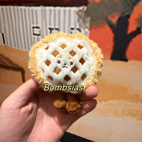 Starbucks 2025 China Apple Pie Cute Keychain