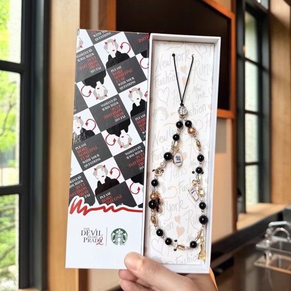 Starbucks x The Devil Wears Prada 2026 China Black Silver Phone Chain
