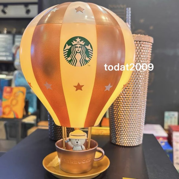 Starbucks 2026 TW Hot Air Balloon night light storage box display toy ( no food inside)