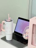 Starbucks 2026 China Happy Birthday White 31oz ss straw tumbler with gift box 