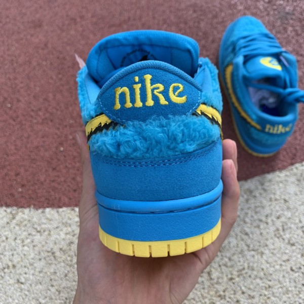 grateful dead x dunk low sb blue bear