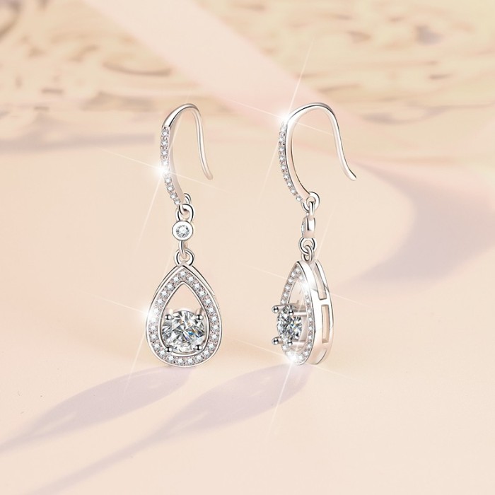 Sweet Tassel Drop Pear-shaped Moissanite Sterling Silver Earrings