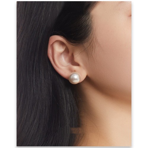 [Elegant Essential]  Women's Favorite Perfect Round 11mm Pearl earrings