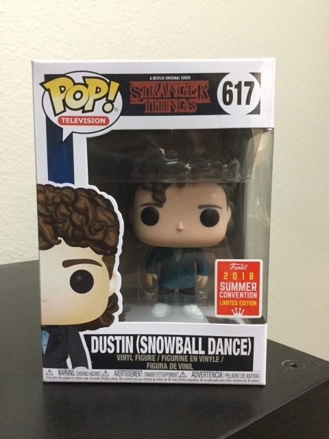 dustin stranger things snowball