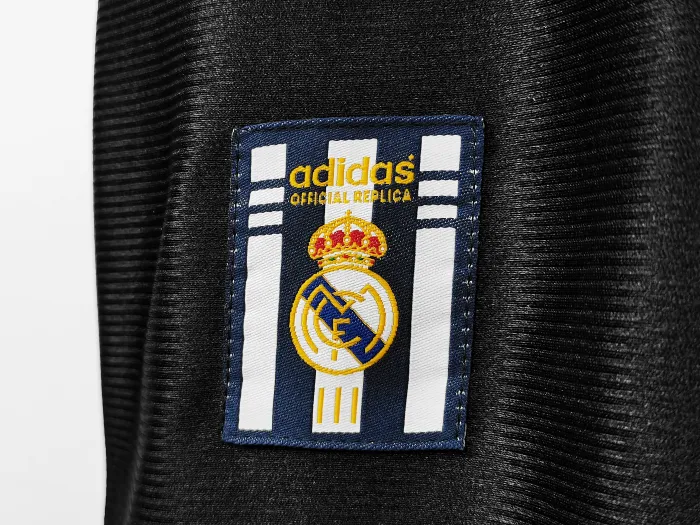 Real Madrid Away Retro Jersey 1999/00