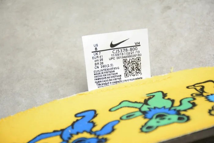 Grateful Dead x SB Dunk Low Pro QS “Yellow Bear” CJ5378-800