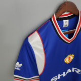 Manchester United 1985-86 away blue Retro soccer jerseys