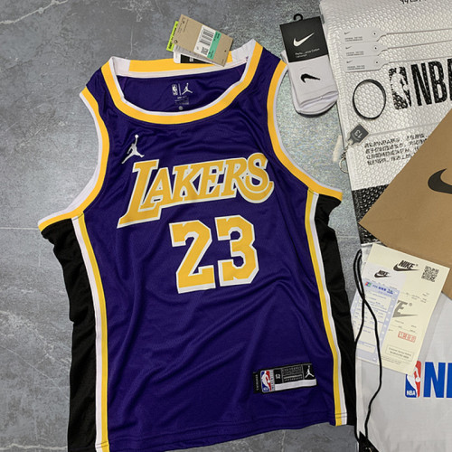 Los Angeles Lakers No. 23 James
