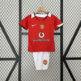 Manchester united 2005/06 home Kids 16-28