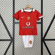 Manchester united 2005/06 home Kids 16-28