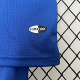 Chelsea 2008/09 Champions League home game size: 16-28