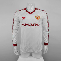 Manchester United 1986/88 away white away long sleeve