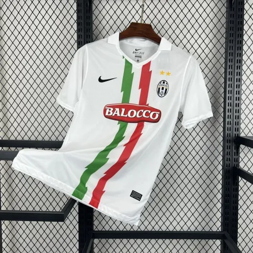 Retro Juventus 2010/11 Away S-XXL