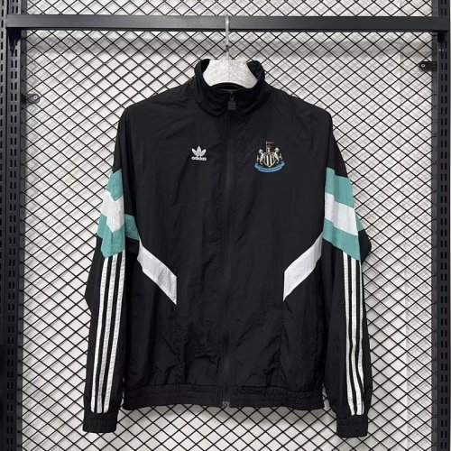 Newcastle  2025-26 black  windbreaker