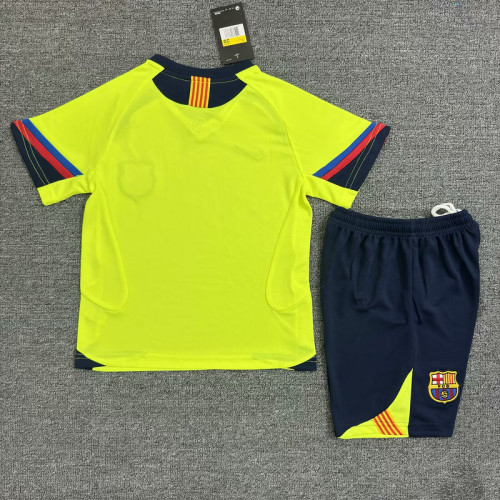 Barcelona away retro  2005-06 kid kit  soccer jerseys