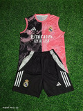 Real Madrid 2025/26 Pink and black vest suit