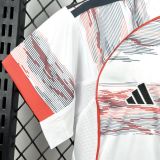 Bayern München 2025/26 away kid kit