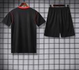 Manchester United 2025/26 Black training suit