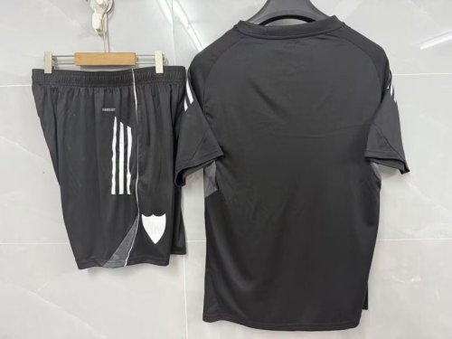 Sevilla 2025/26 Black Training Suit