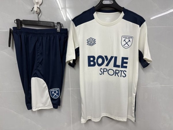 West Ham 2025/26 White training suit