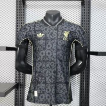Liverpool 2025/26 Black Special  player version