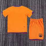 kids kit Retro 2006/07 Barcelona Away soccer jersey size 16-28