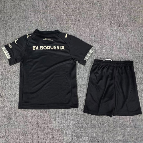 Borussia Dortmund 2025/26 'Stadion Rote Erde' Special Kids