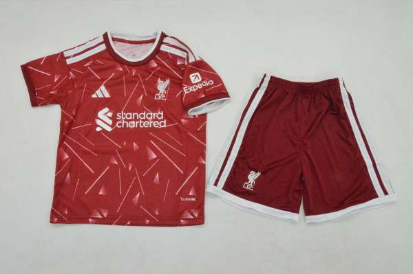 Liverpool 2026/27 Home  kids Kit size 16-28
