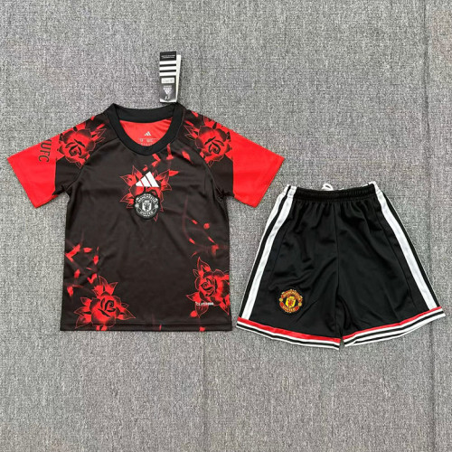 Manchester United  2026/27  Rose Special Edition Kids Kit 16-28