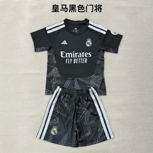 Real Madrid 2026/27 Black Goalkeeper Kids kit Jerseys SIZE 16-28