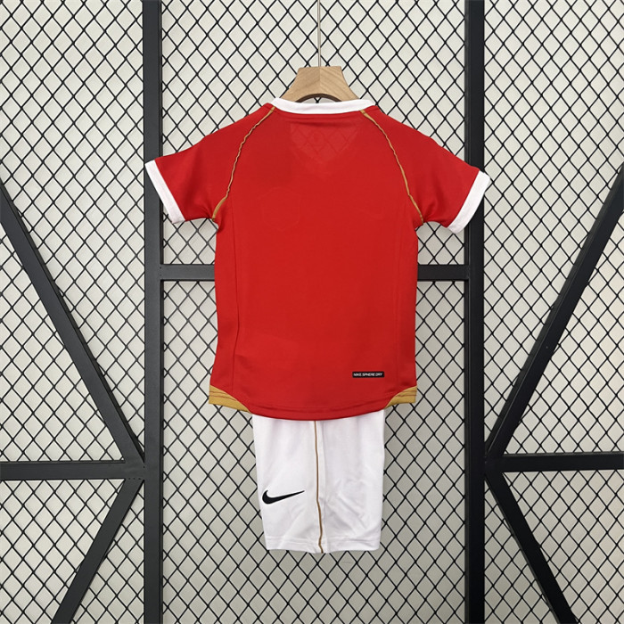 Retro Kids Man United Home Jersey 06/07