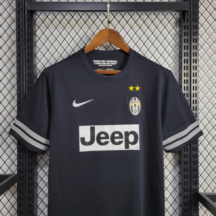 Retro Juventus Away Kit 12/13 Football Jersey