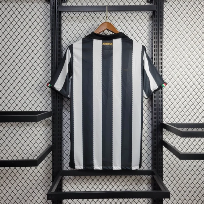 Retro JUV Jersey Home Kit 2010/11 Football Soccer Shirt