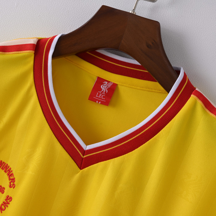 Liver Jersey 1985/86 Third Retro Football Kit