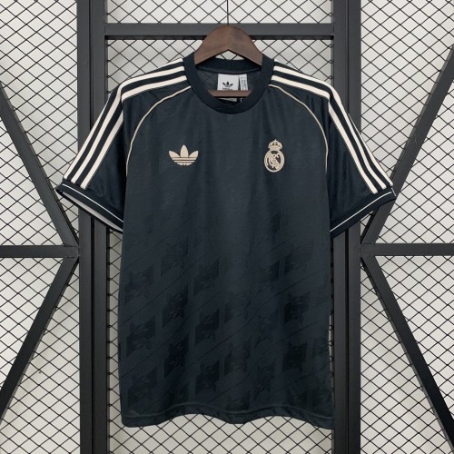 Retro Real Madrid Black Jersey 24/25 Football Kit Soccer Shirt