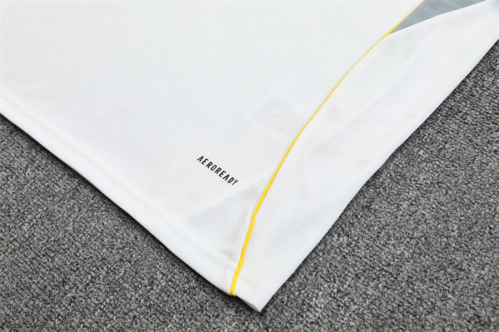 Real Madrid Training Tracksuits 25/26 Football Kit Soccer Jersey