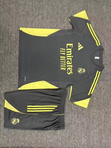 Kids Real Madrid Training Tracksuits 25/26 Football Kit Soccer Jersey