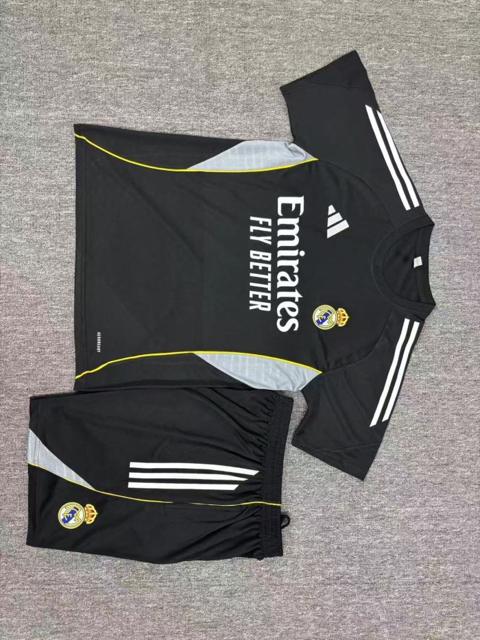Kids Real Madrid Training Tracksuits 25/26 Football Kit Soccer Jersey