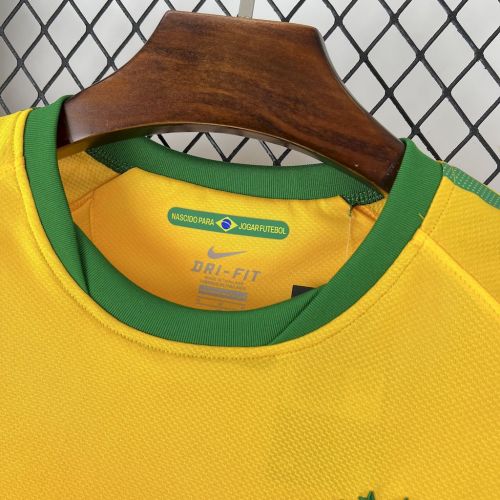 Retro Brazil Jersey 2010 Home Football Kit Soccer Jersey